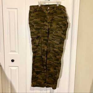 DULUTH TRADING CARGO PANTS